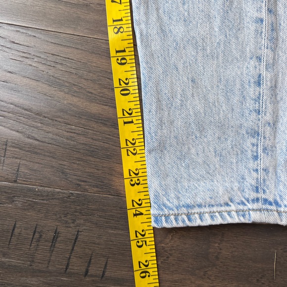 American Eagle Light Denim Distressed Mom Jeans Size 00 Short - Picture 6 of 10